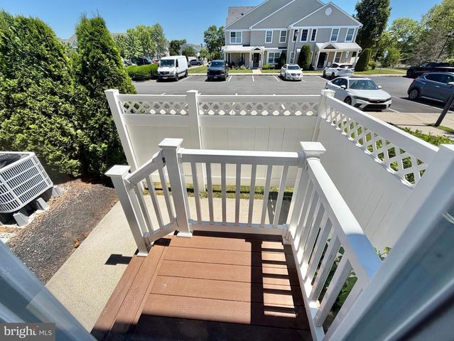 2602 LEXINGTON MEWS, Swedesboro, NJ 08085