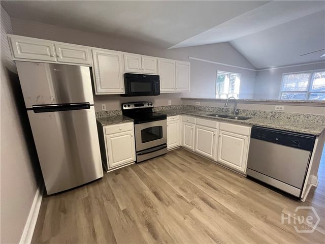 100 Fair Oaks Drive, Athens, GA 30606