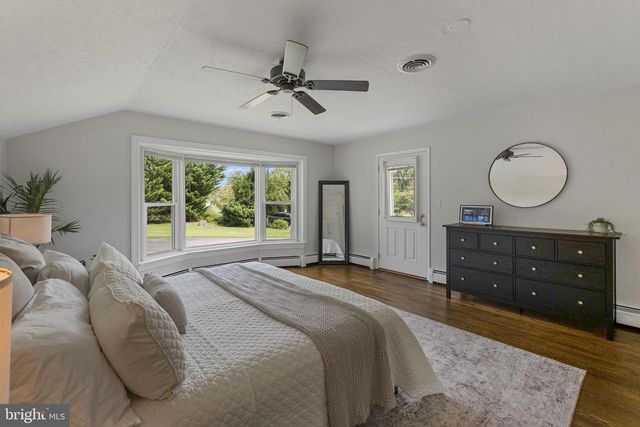 24100 DOREEN DR, Gaithersburg, MD 20882