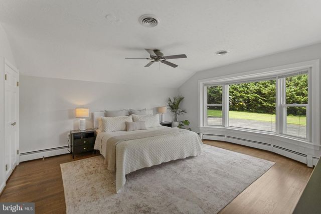 24100 DOREEN DR, Gaithersburg, MD 20882
