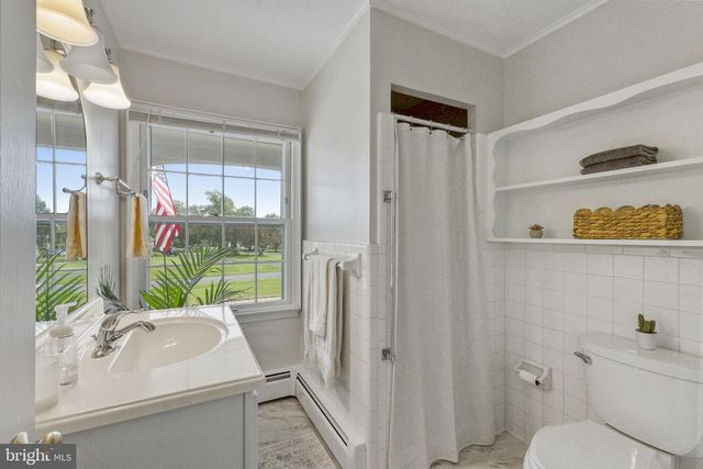 24100 DOREEN DR, Gaithersburg, MD 20882