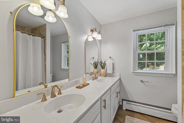 24100 DOREEN DR, Gaithersburg, MD 20882