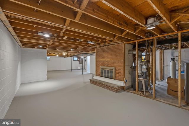 24100 DOREEN DR, Gaithersburg, MD 20882
