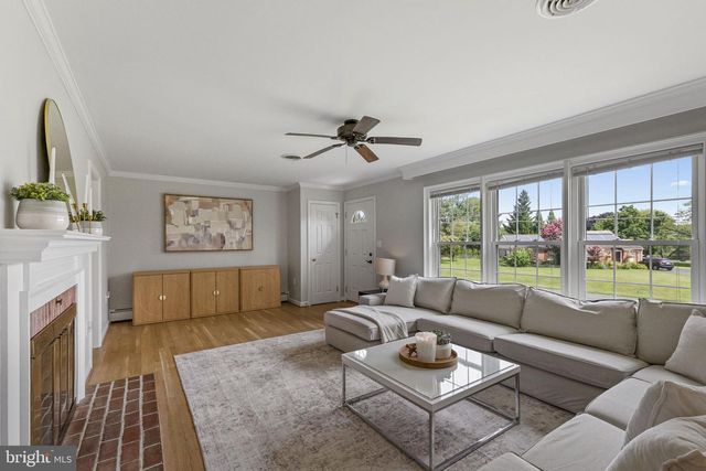 24100 DOREEN DR, Gaithersburg, MD 20882