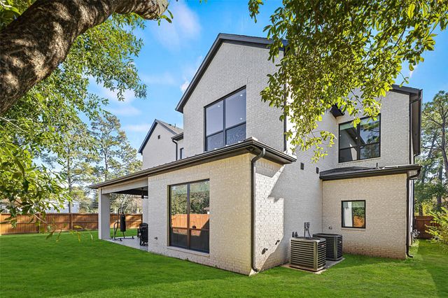 14002 Woodthorpe Lane, Houston, TX 77079