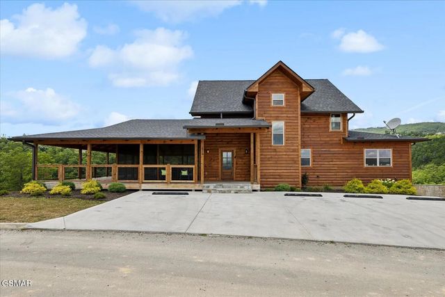 1736 Azalea Circle, Sevierville, TN 37876