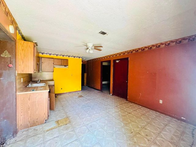 4600 Ireland Street, Houston, TX 77016