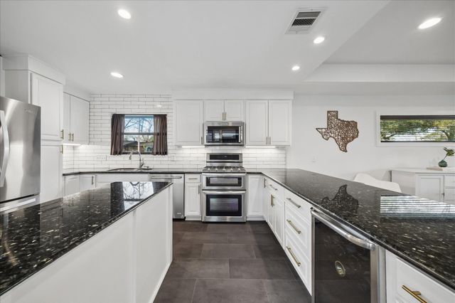 1509 Adkins Road, Houston, TX 77055