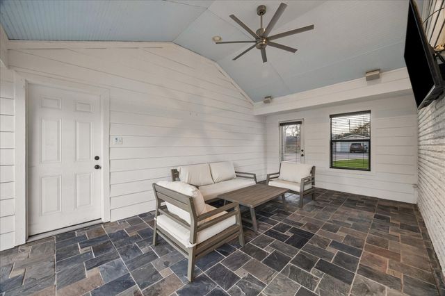 1509 Adkins Road, Houston, TX 77055