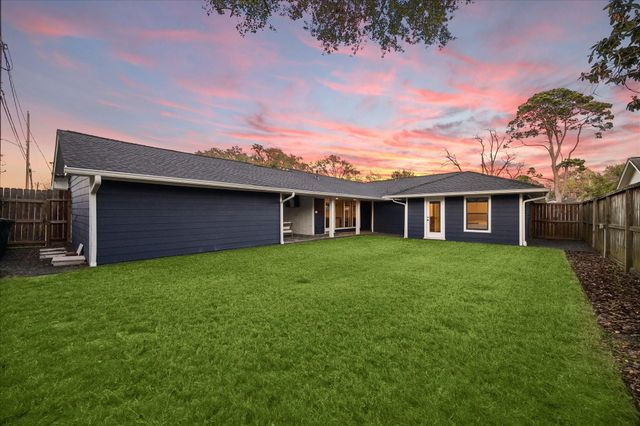 1509 Adkins Road, Houston, TX 77055