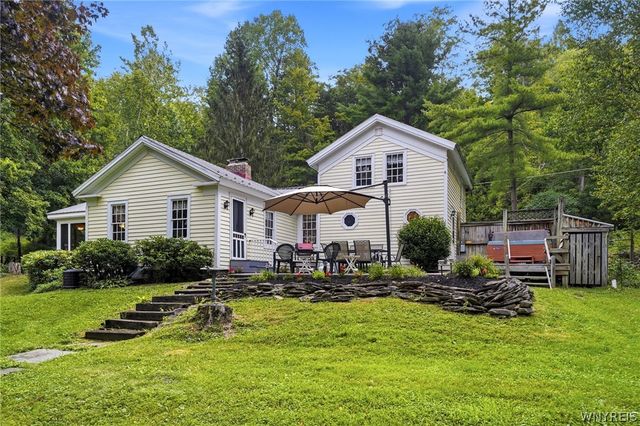 9780 New Oregon Road, Eden, NY 14057