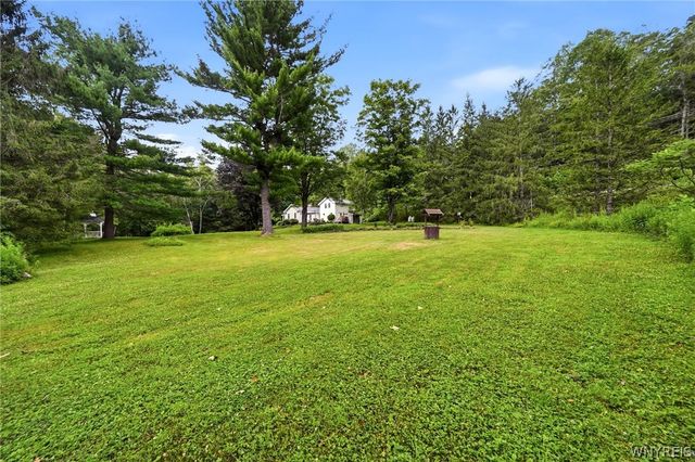 9780 New Oregon Road, Eden, NY 14057