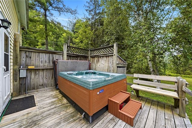 9780 New Oregon Road, Eden, NY 14057