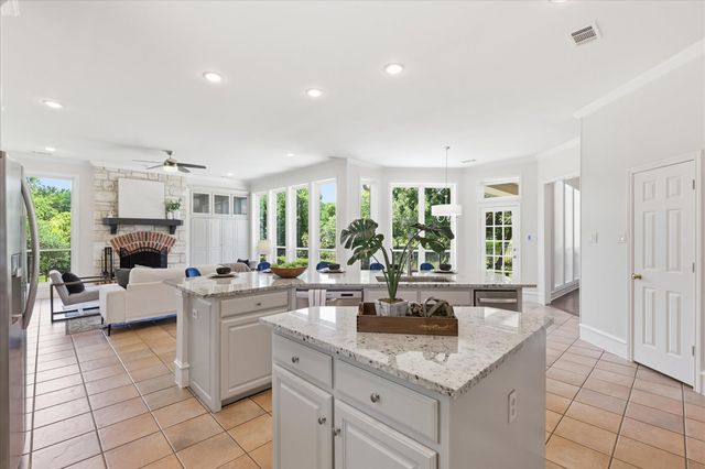 6565 Shoreline Drive, Little Elm, TX 75068