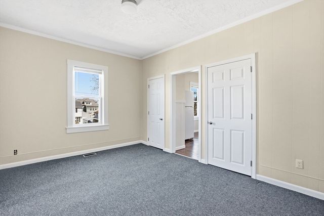 748 Grattan Street, Chicopee, MA 01013