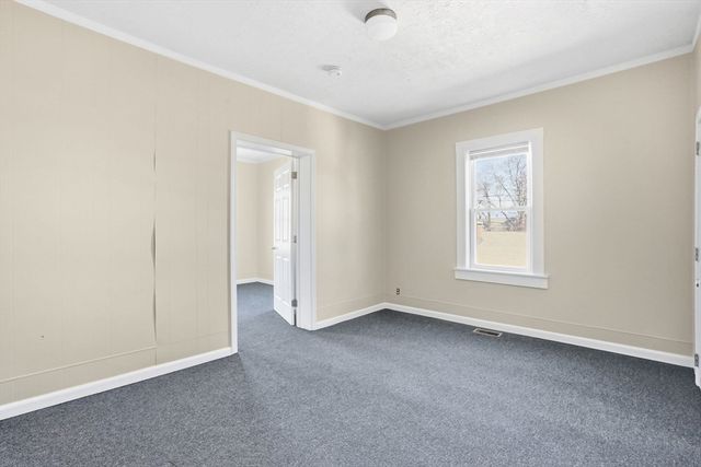 748 Grattan Street, Chicopee, MA 01013