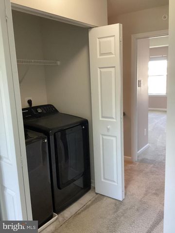 403 RIDGEWOOD DR, Royersford, PA 19468