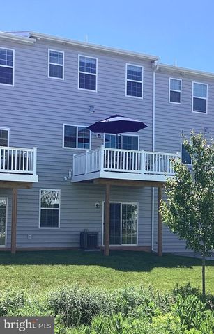 403 RIDGEWOOD DR, Royersford, PA 19468