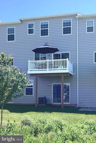 403 RIDGEWOOD DR, Royersford, PA 19468