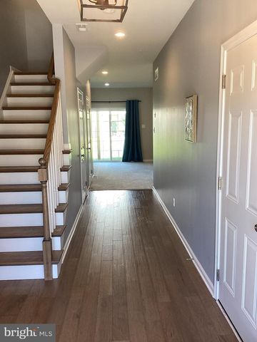 403 RIDGEWOOD DR, Royersford, PA 19468