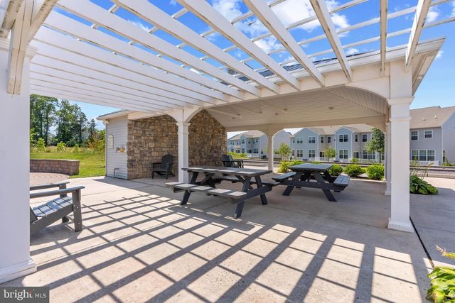403 RIDGEWOOD DR, Royersford, PA 19468