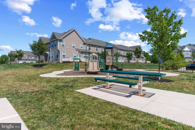 403 RIDGEWOOD DR, Royersford, PA 19468
