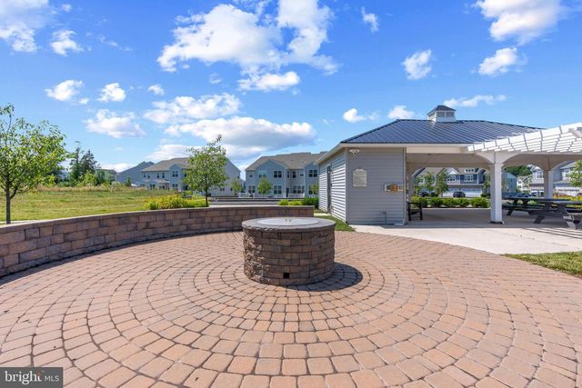 403 RIDGEWOOD DR, Royersford, PA 19468