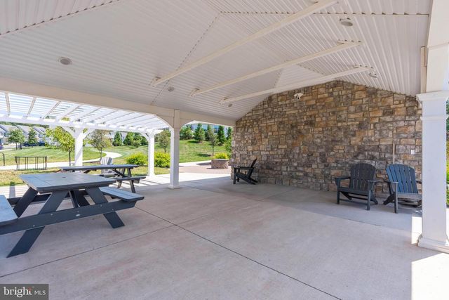 403 RIDGEWOOD DR, Royersford, PA 19468