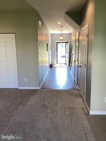 403 RIDGEWOOD DR, Royersford, PA 19468