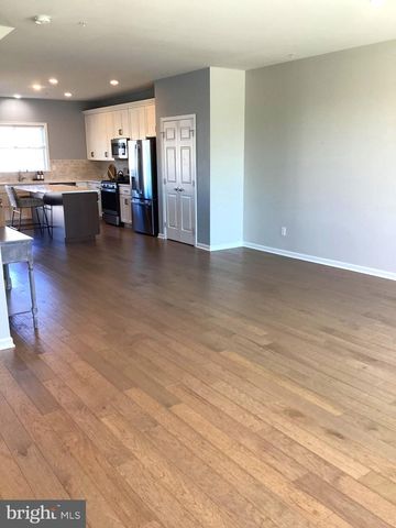 403 RIDGEWOOD DR, Royersford, PA 19468