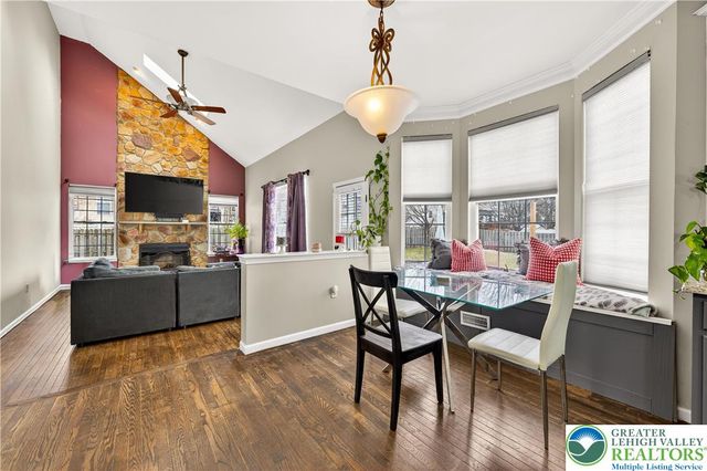 585 Adams Street, Forks Twp, PA 18040