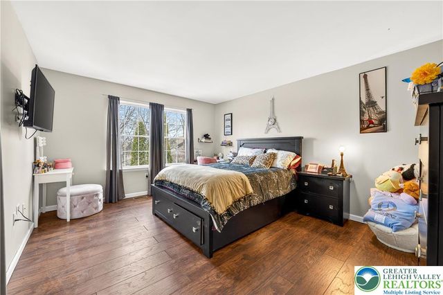 585 Adams Street, Forks Twp, PA 18040