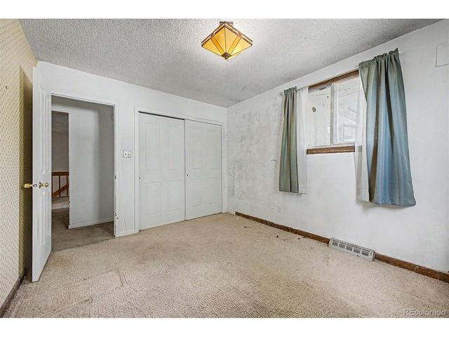 1600 Northwestern Rd, Longmont, CO 80503