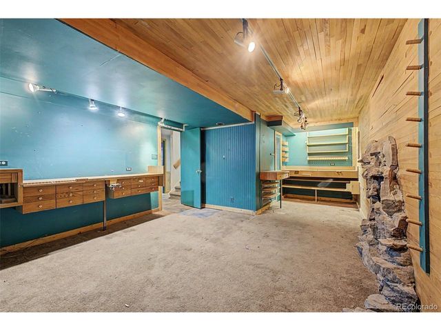 1600 Northwestern Rd, Longmont, CO 80503
