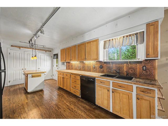 1600 Northwestern Rd, Longmont, CO 80503