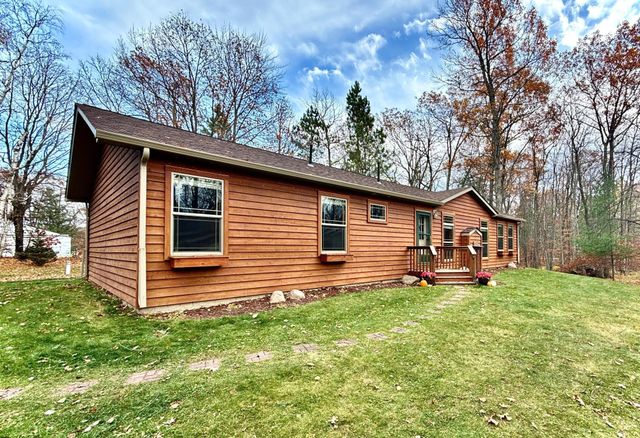 7995 Treefrog Drive NW, Walker, MN 56484