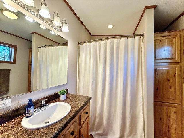 7995 Treefrog Drive NW, Walker, MN 56484