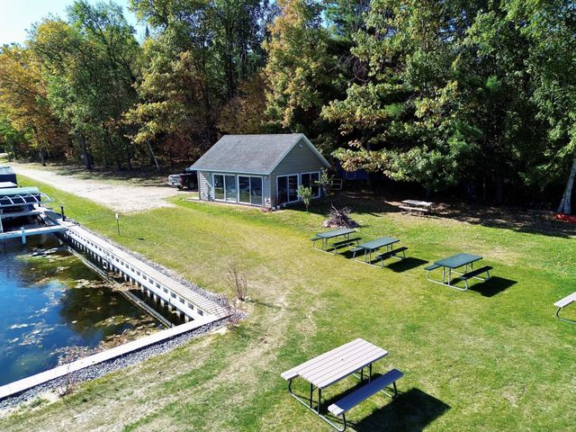 7995 Treefrog Drive NW, Walker, MN 56484