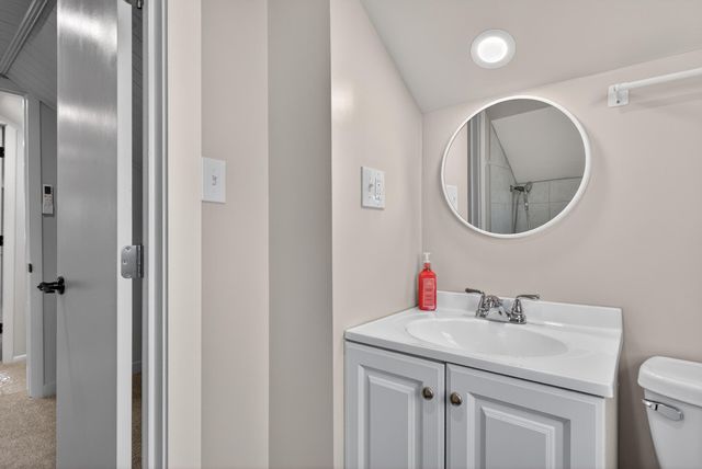 730 Lakeview Drive, Lexington, KY 40505