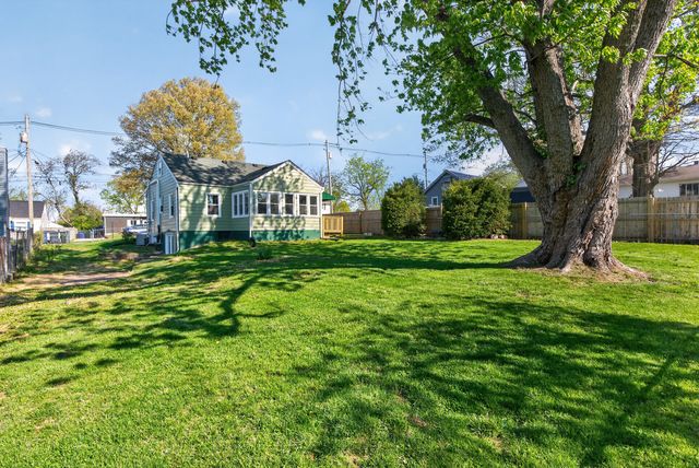 730 Lakeview Drive, Lexington, KY 40505