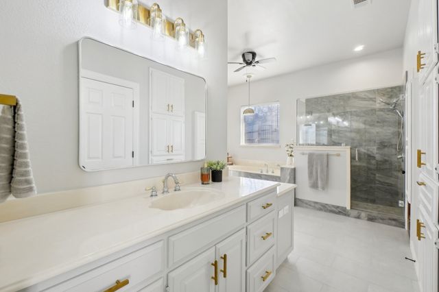 208 Wellington Oaks Place, Denton, TX 76210