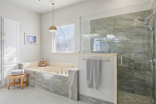 208 Wellington Oaks Place, Denton, TX 76210