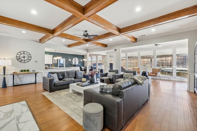 208 Wellington Oaks Place, Denton, TX 76210