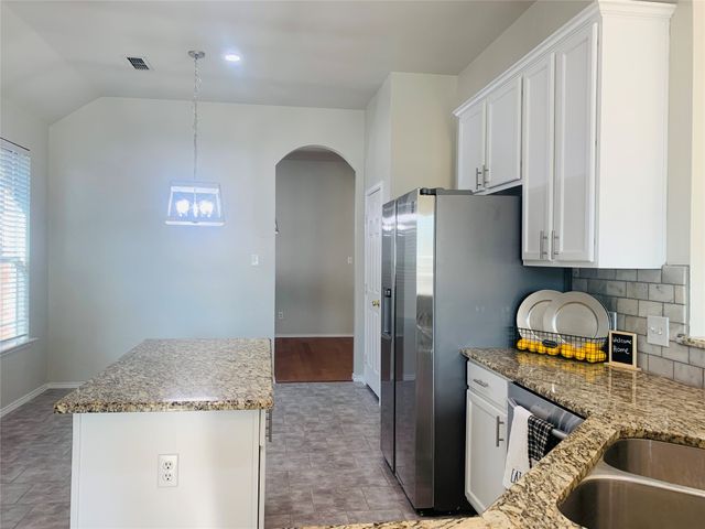 2021 Whitney Bay Drive, Rockwall, TX 75087