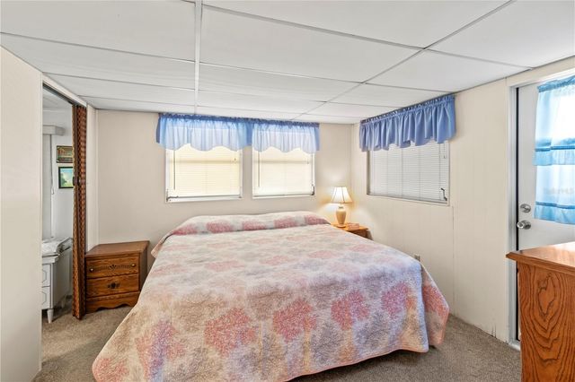 508 50TH AVENUE PLAZA W, Bradenton, FL 34207