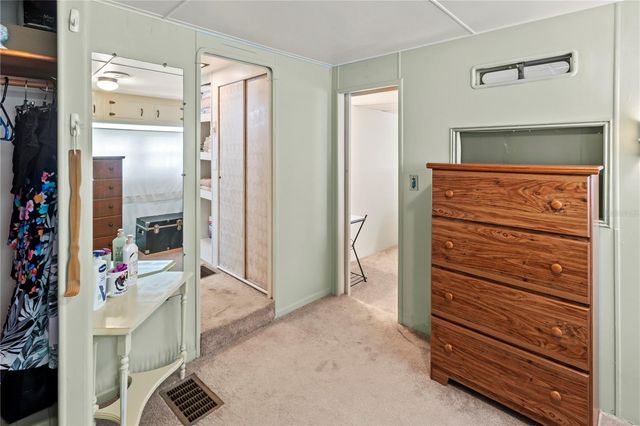 508 50TH AVENUE PLAZA W, Bradenton, FL 34207