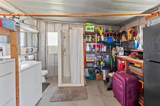 508 50TH AVENUE PLAZA W, Bradenton, FL 34207