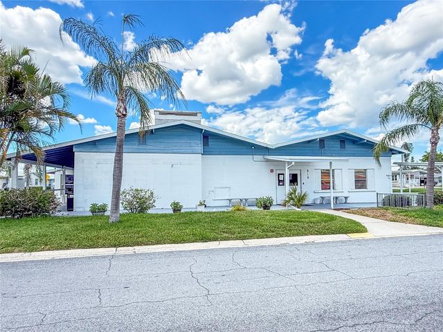 508 50TH AVENUE PLAZA W, Bradenton, FL 34207