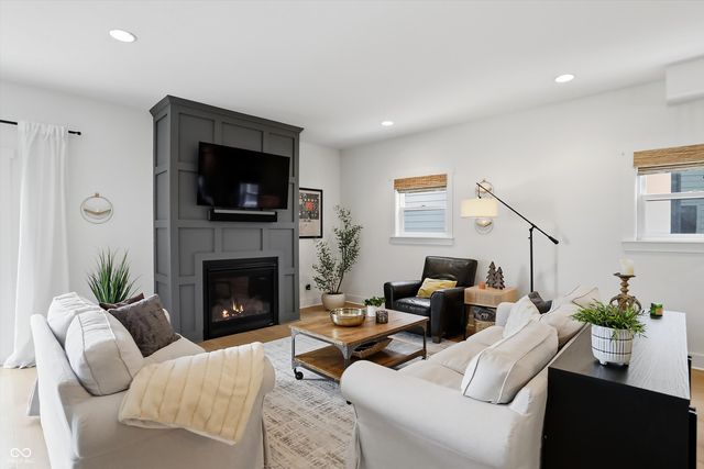 1715 Carrollton Avenue, Indianapolis, IN 46202