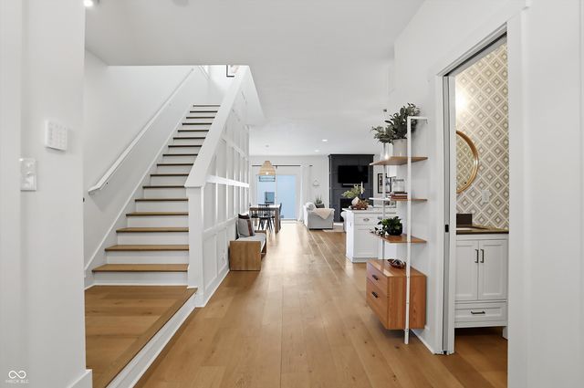 1715 Carrollton Avenue, Indianapolis, IN 46202